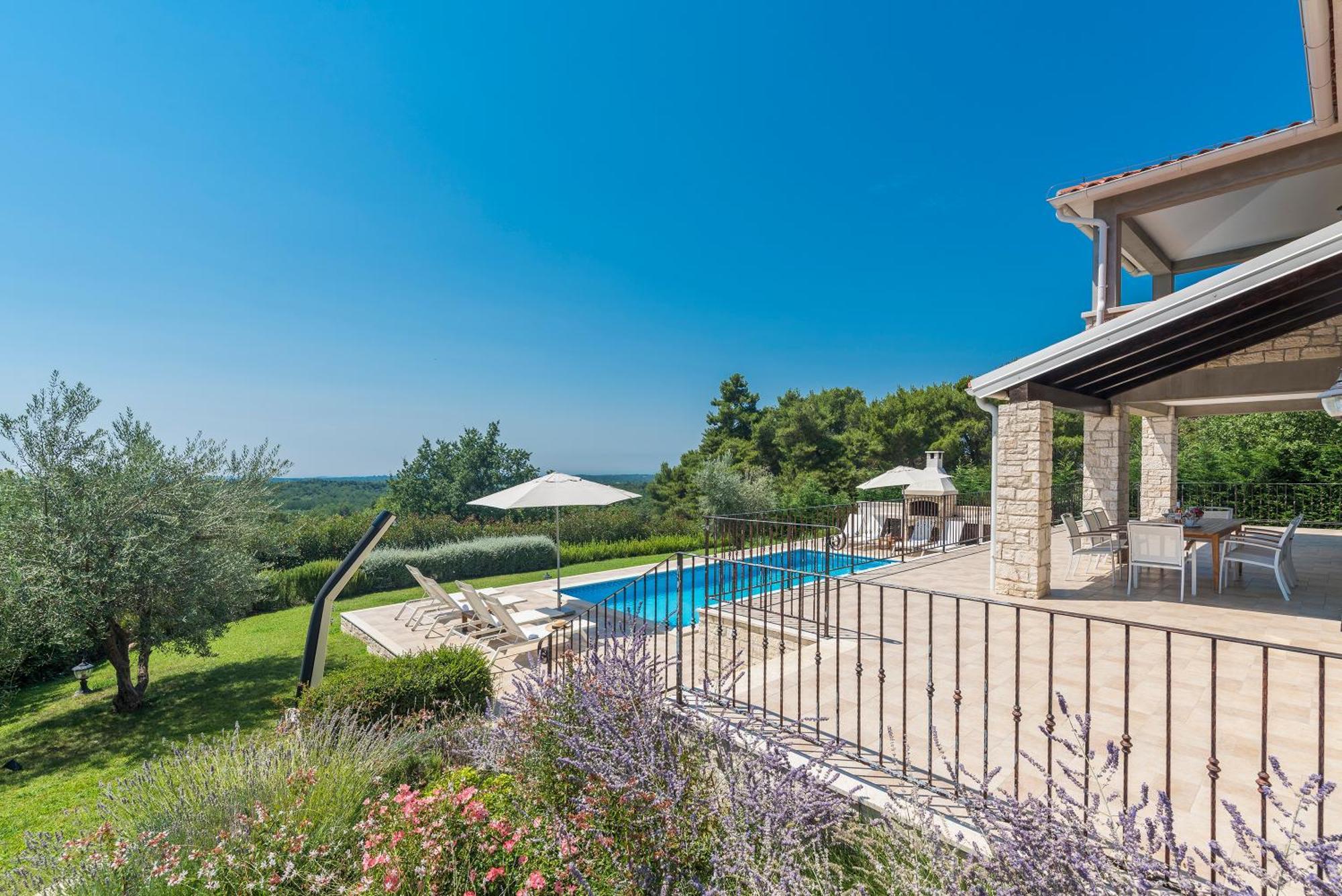 Villa Sterpazzi - Near Porec With Sea View, Private Jacuzzi, Sauna And Pool Вишнян Екстер'єр фото